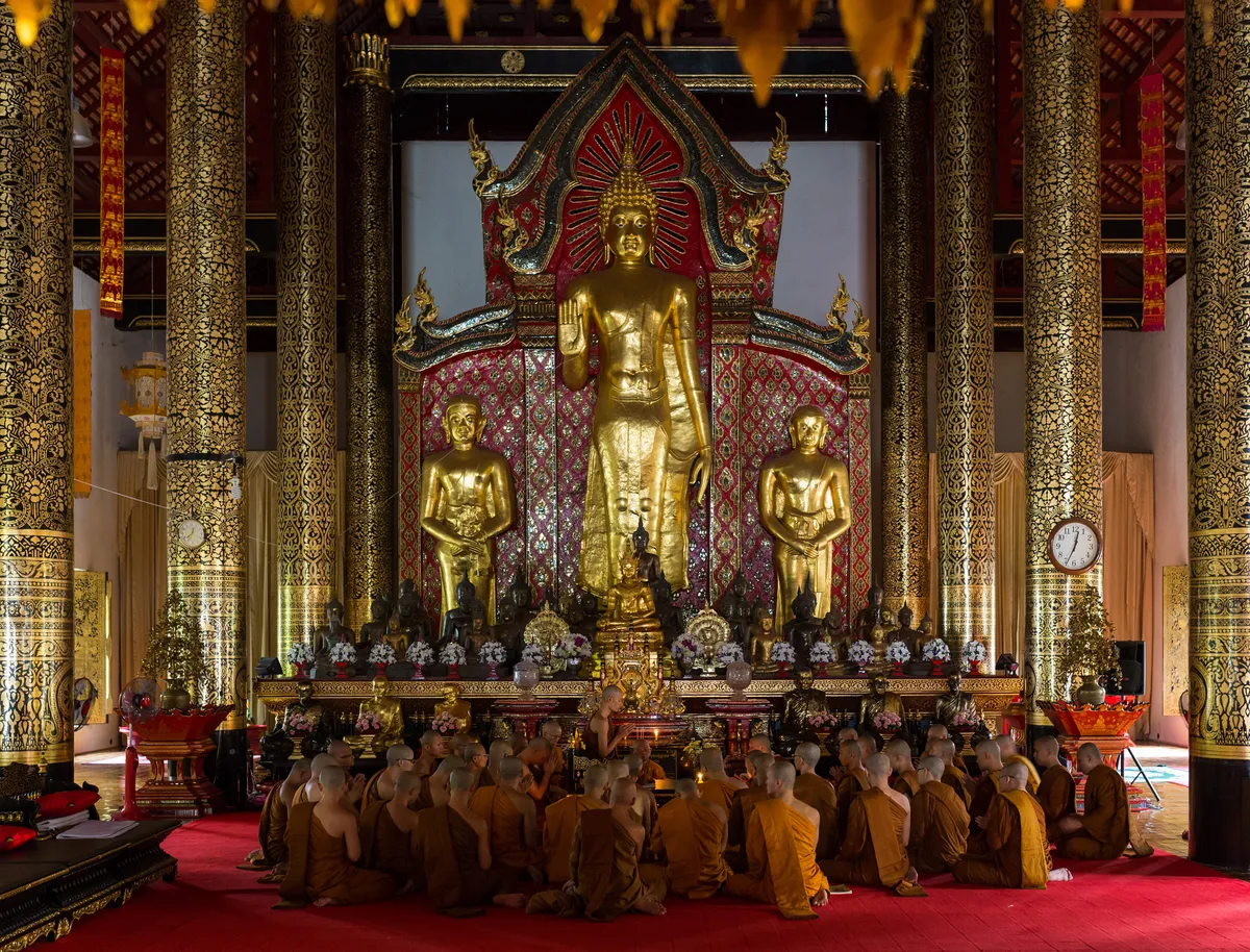 6 โรงแรมบูติกมรดกล้านนา: เรือนไม้สักทองโบราณและคอร์ทยาร์ดเงียบสงบดั่งมิวเซียมส่วนตัว