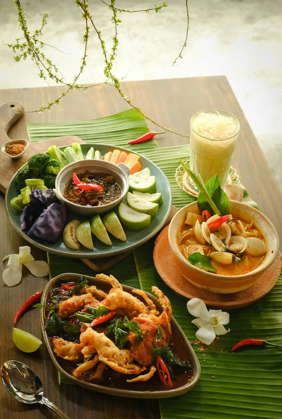 ไก่ย่าง เอสพี (SP Chicken ไก่ย่างหมุนเตาถ่านขนานแท้ ใกล้วัดพระสิงห์)